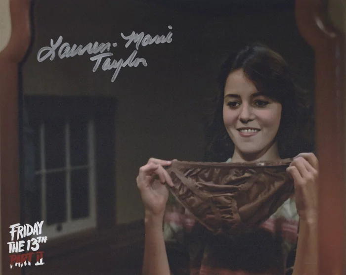 Lauren-Marie Taylor autograph