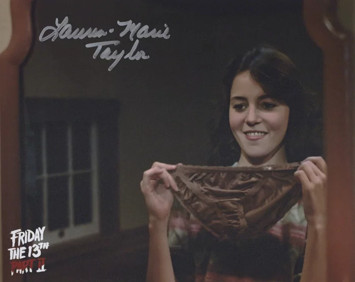 Lauren-Marie Taylor autograph