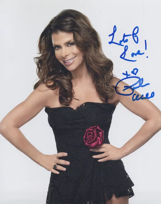 Paula Abdul autograph