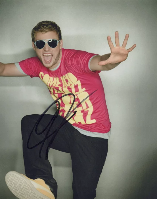Nick Carter autograph