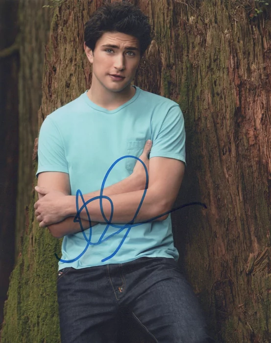 Matt Dallas autograph