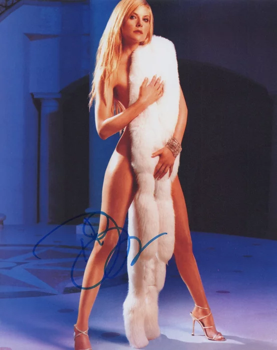 Paula Devicq autograph