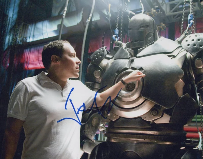 Jon Favreau autograph