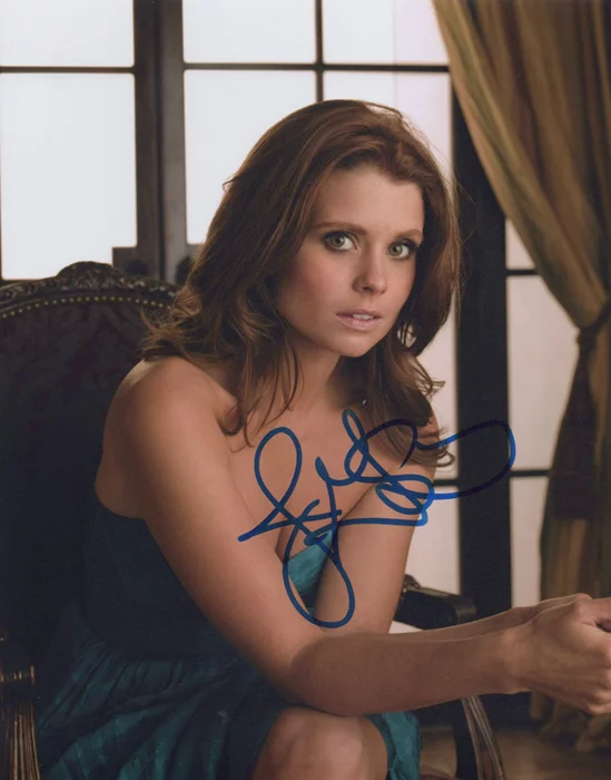 Joanna Garcia autograph