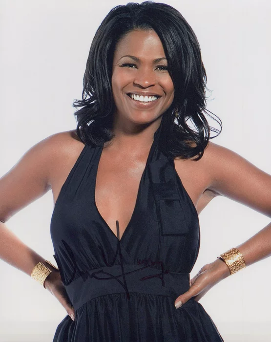 Nia Long autograph