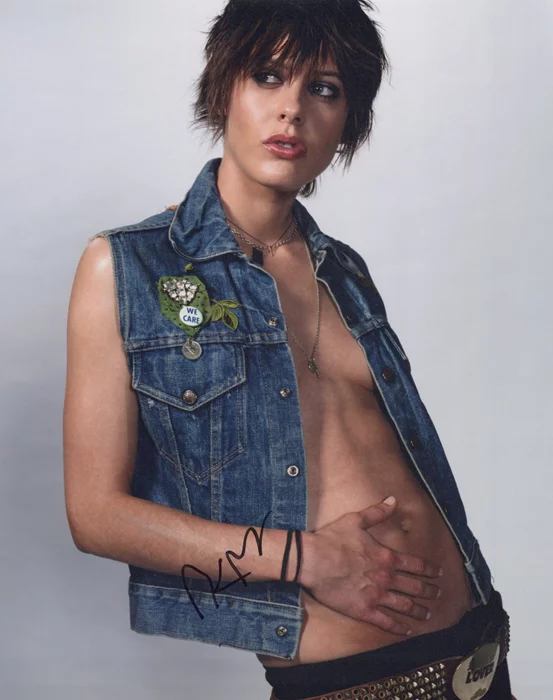 Katherine Moennig autograph