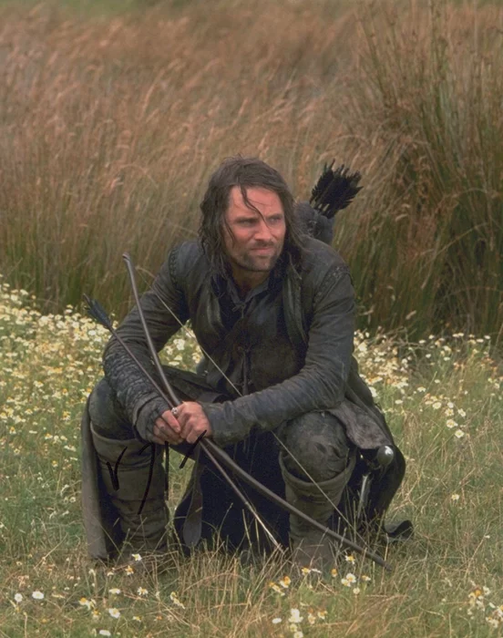 Viggo Mortensen autograph