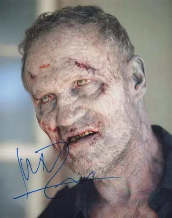 Michael Rooker autograph
