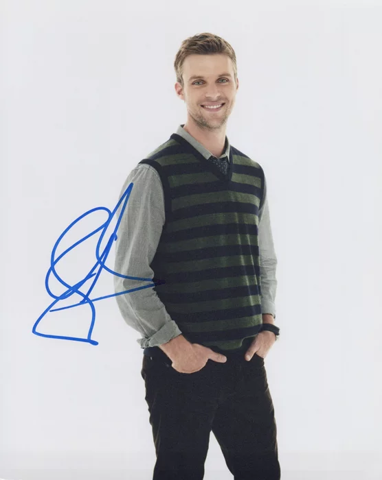 Jesse Spencer autograph