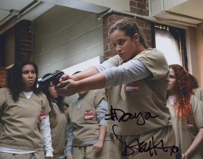 Dascha Polanco autograph