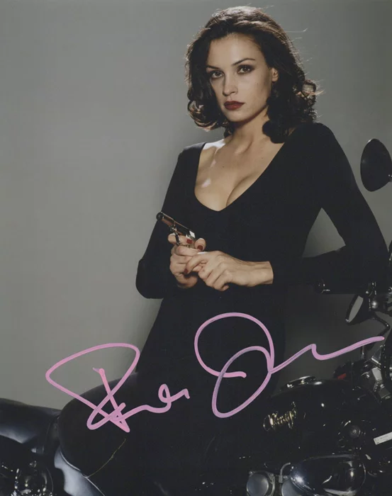 Famke Janssen autograph