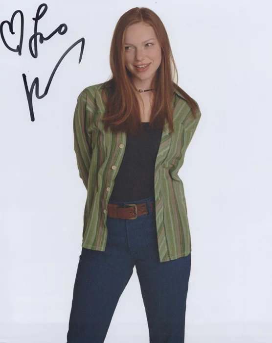 Laura Prepon autograph