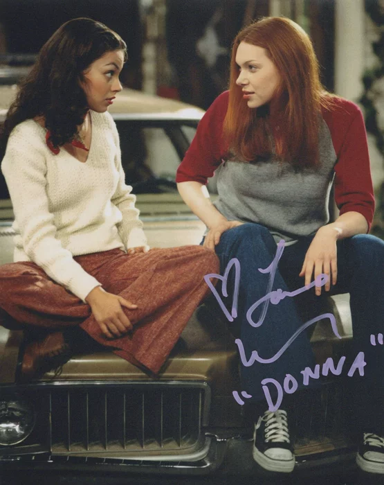 Laura Prepon autograph