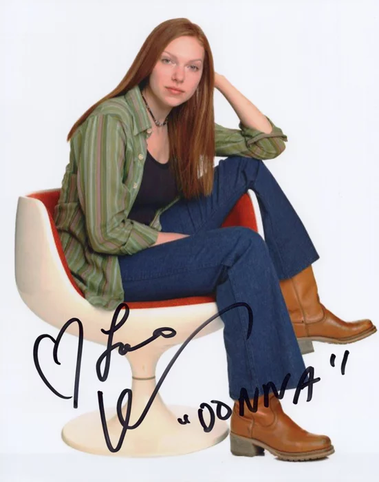 Laura Prepon autograph