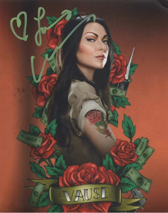 Laura Prepon autograph