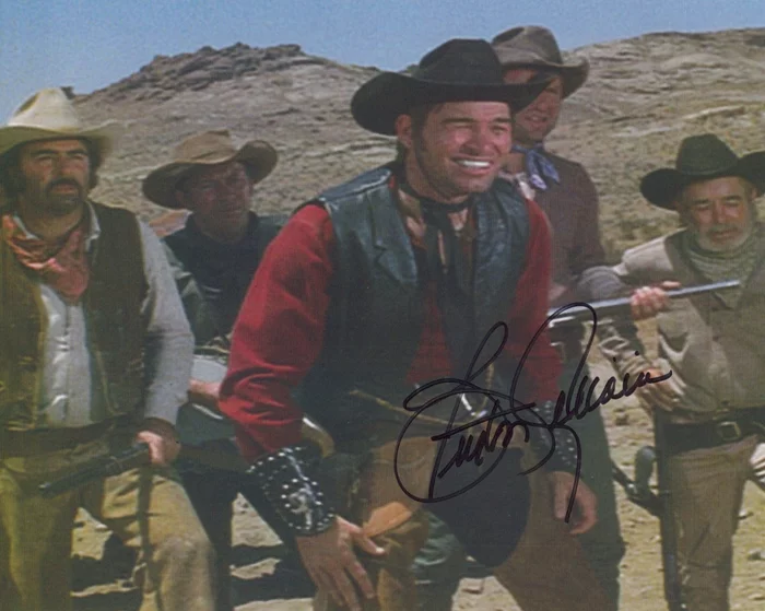 Burton Gilliam autograph