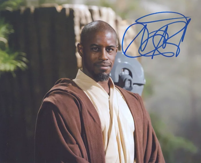 Ahmed Best autograph