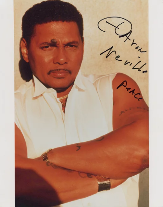 Aaron Neville autograph