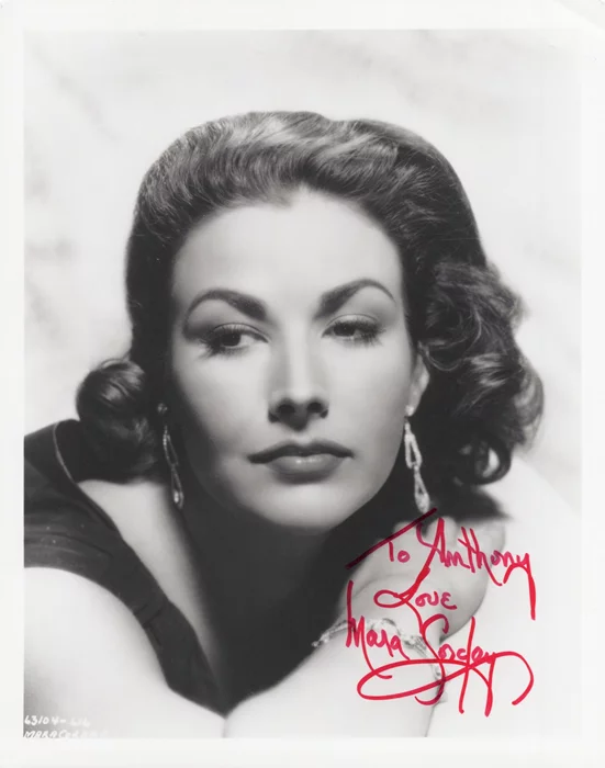 Mara Corday autograph