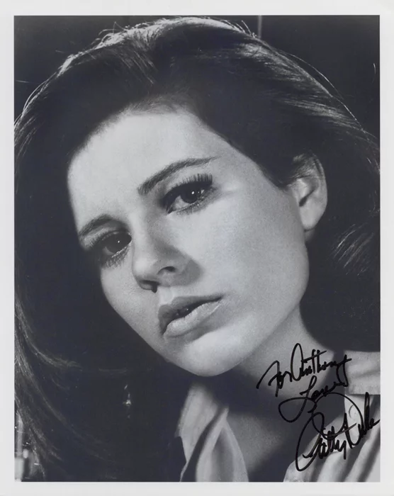 Patty Duke autograph