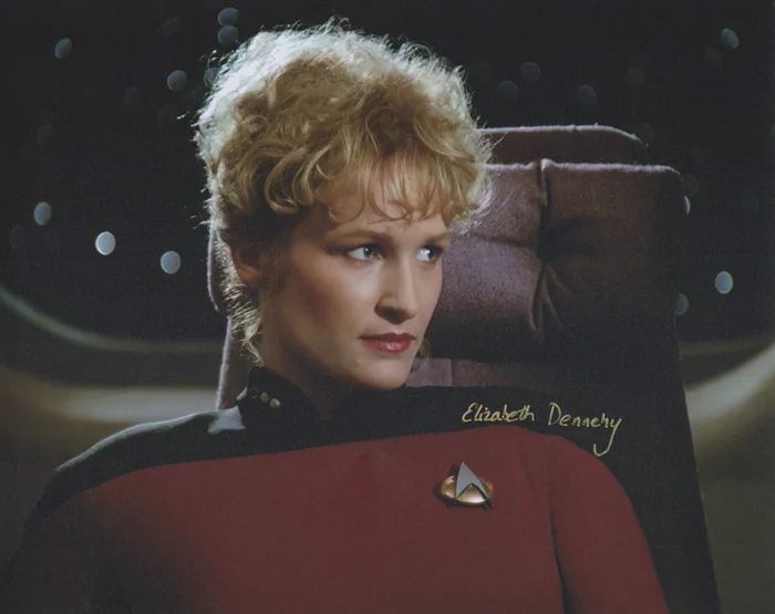 Elizabeth Dennehy autograph