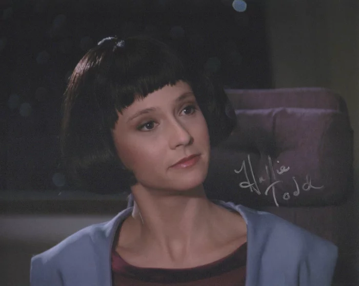 Hallie Todd autograph