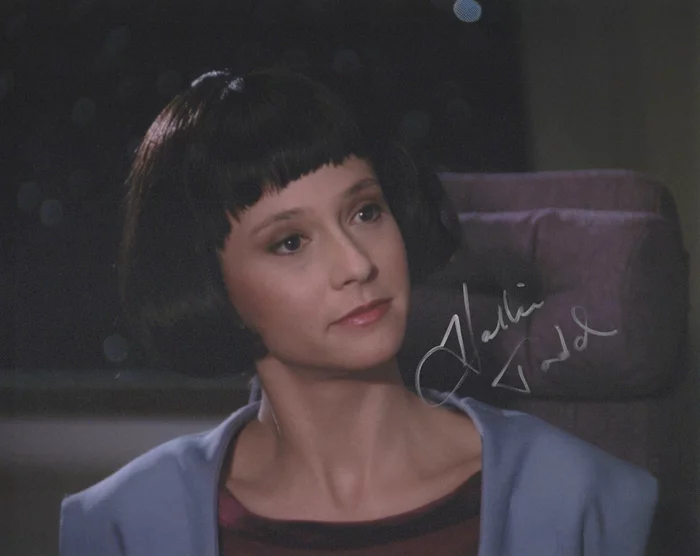 Hallie Todd autograph