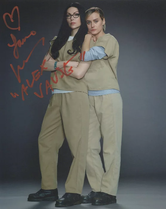 Laura Prepon autograph