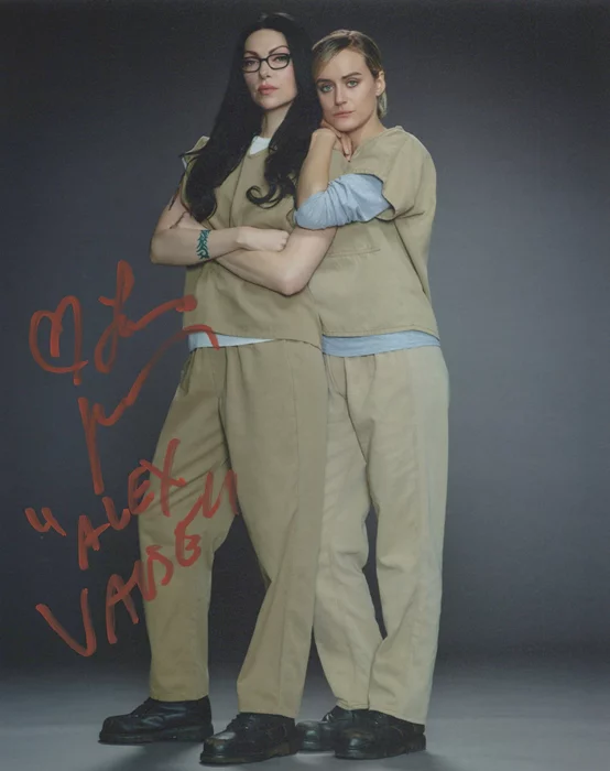 Laura Prepon autograph