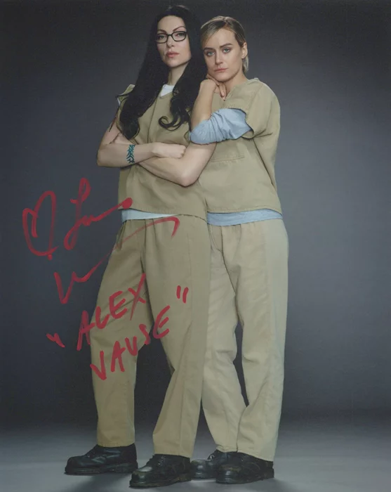 Laura Prepon autograph