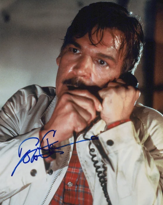 Tom Atkins autograph