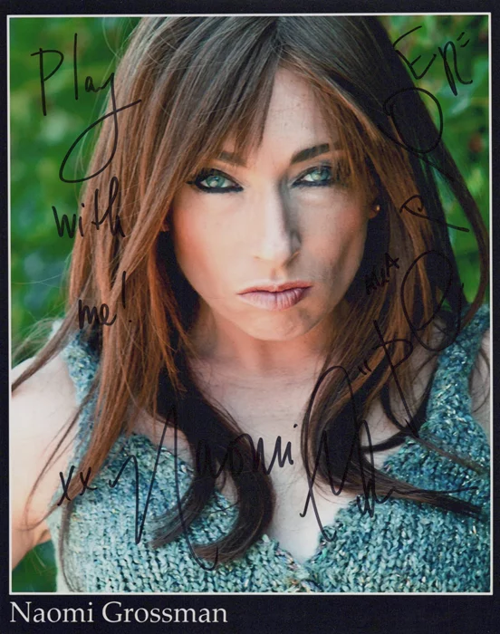 Naomi Grossman autograph