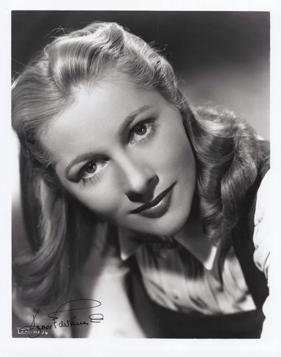 Joan Fontaine autograph