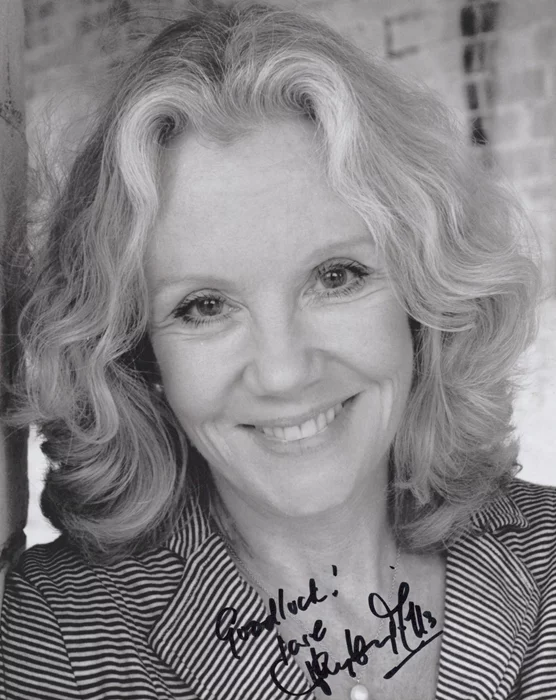 Hayley Mills autograph