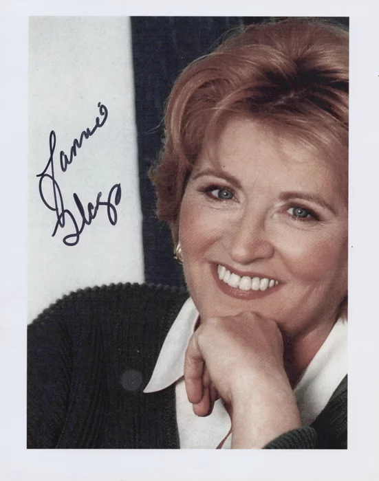 Fannie Flagg autograph