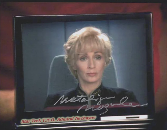Natalia Nogulich autograph