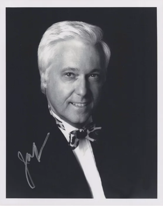 Jack Jones autograph