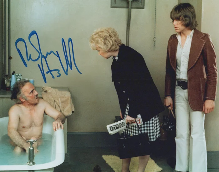 Robin Askwith autograph