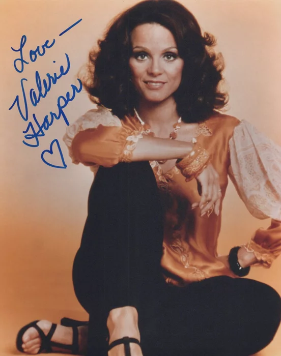 Valerie Harper autograph