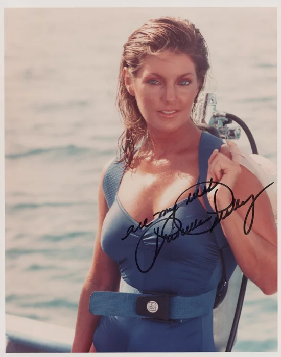 Priscilla Presley autograph
