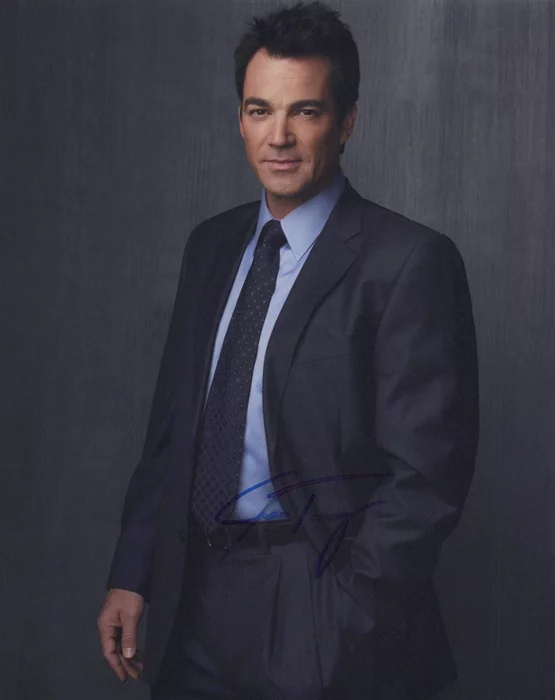 Jon Tenney autograph