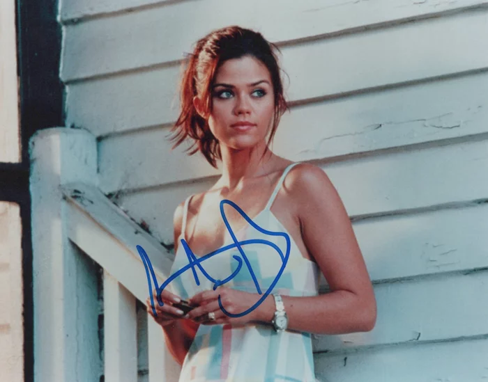 Susan Ward autograph