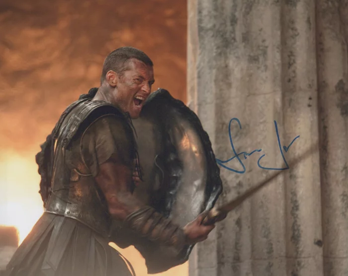 Sam Worthington autograph