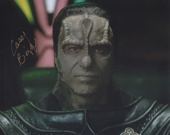 Casey Biggs autograph