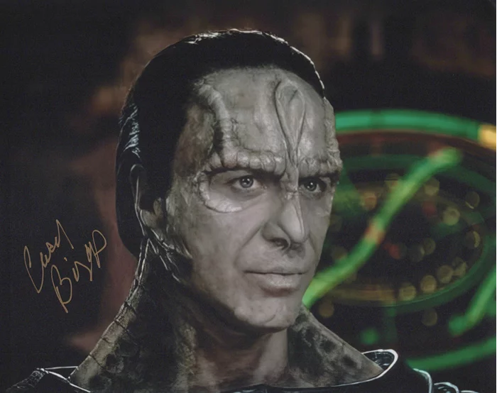Casey Biggs autograph