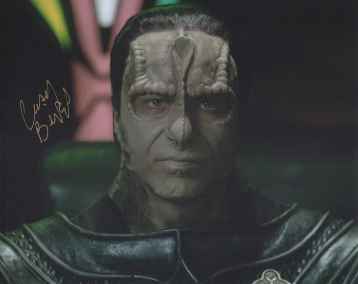 Casey Biggs autograph