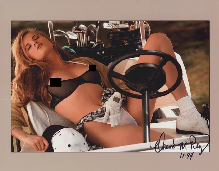 Donna Perry autograph