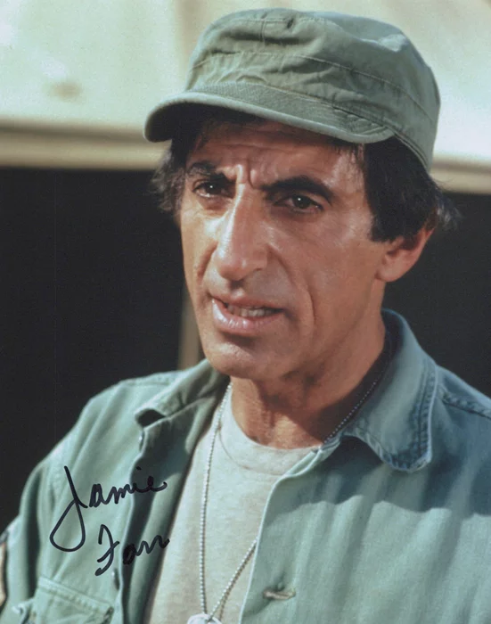 Jamie Farr autograph
