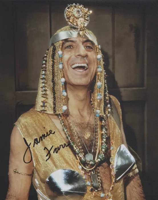 Jamie Farr autograph