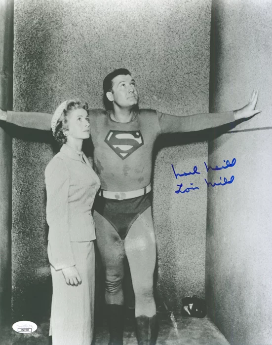 Noel Neill autograph
